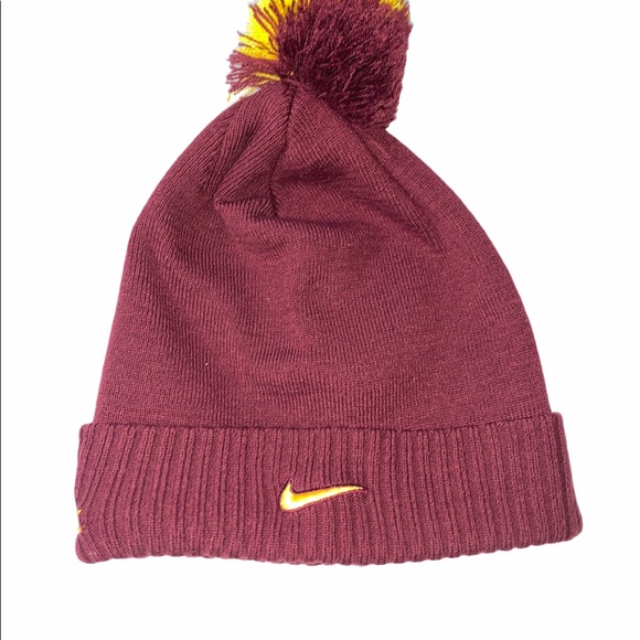 Nike - Picture 3 of 3